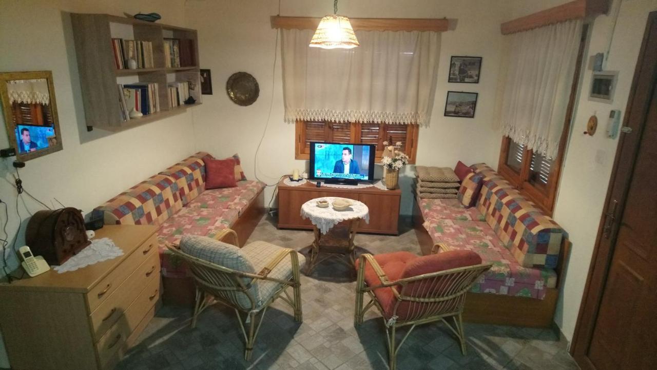 Α Lovely Home For A Summer Vacation أسبروبالتا المظهر الخارجي الصورة